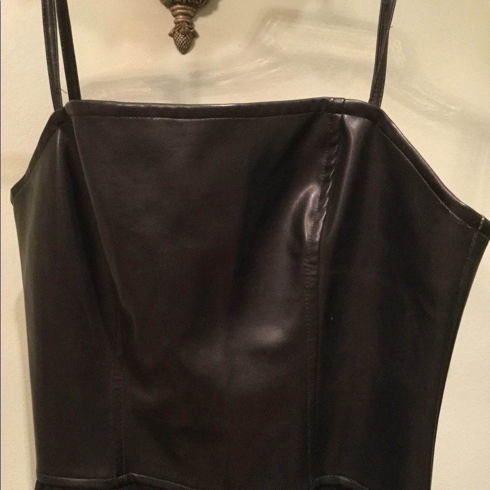 Dress - Picture 2 of 4